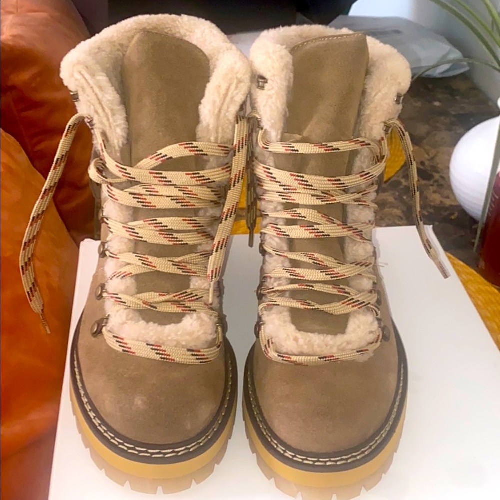 Women boots